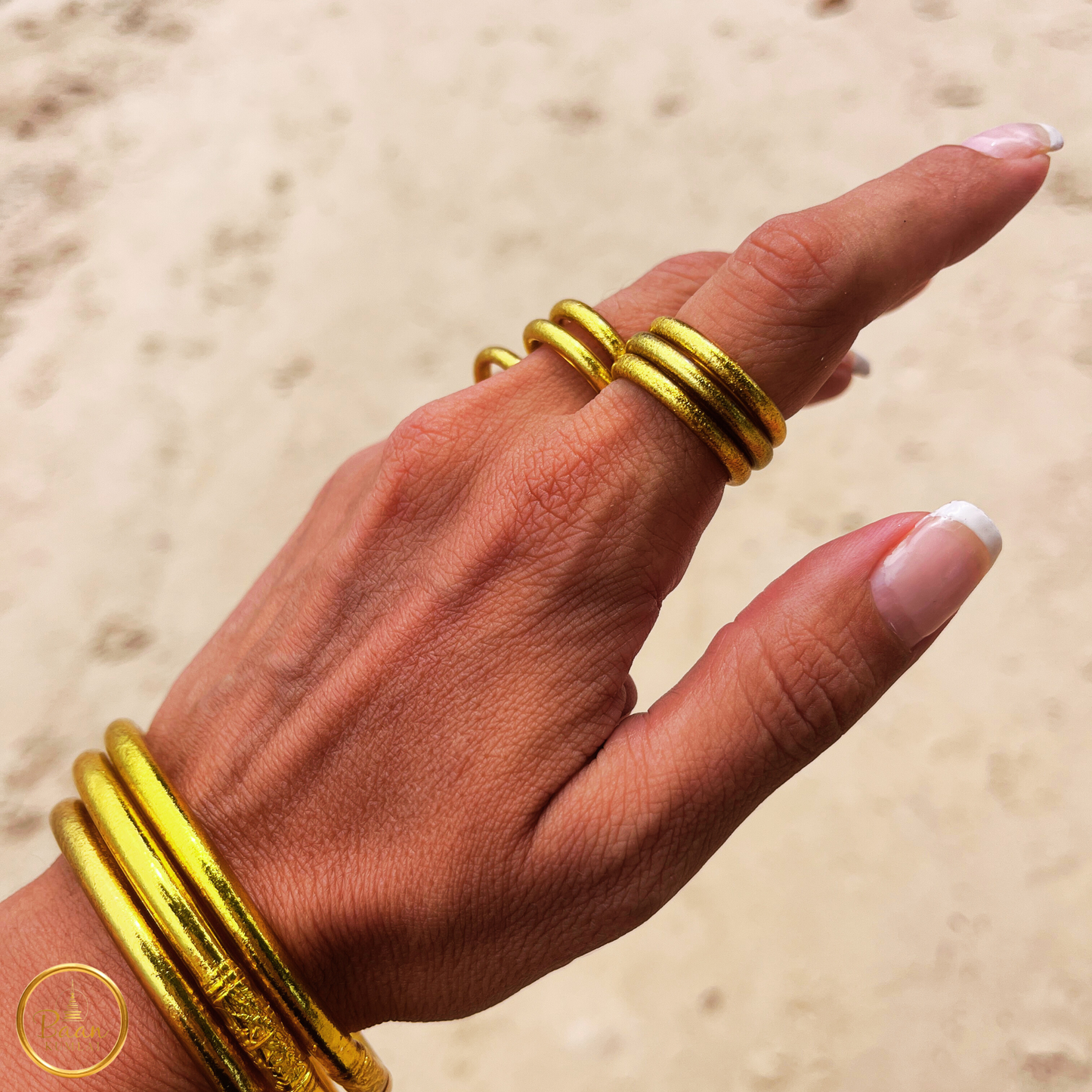 bague jonc bouddhiste or - Vrai bracelet porte-bonheur thaïlandais.