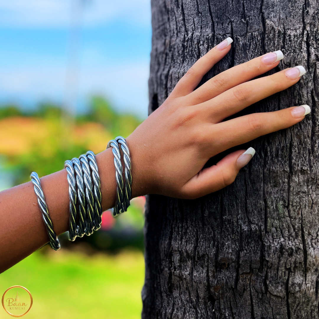 Jonc Bouddhiste Torsadé Argent