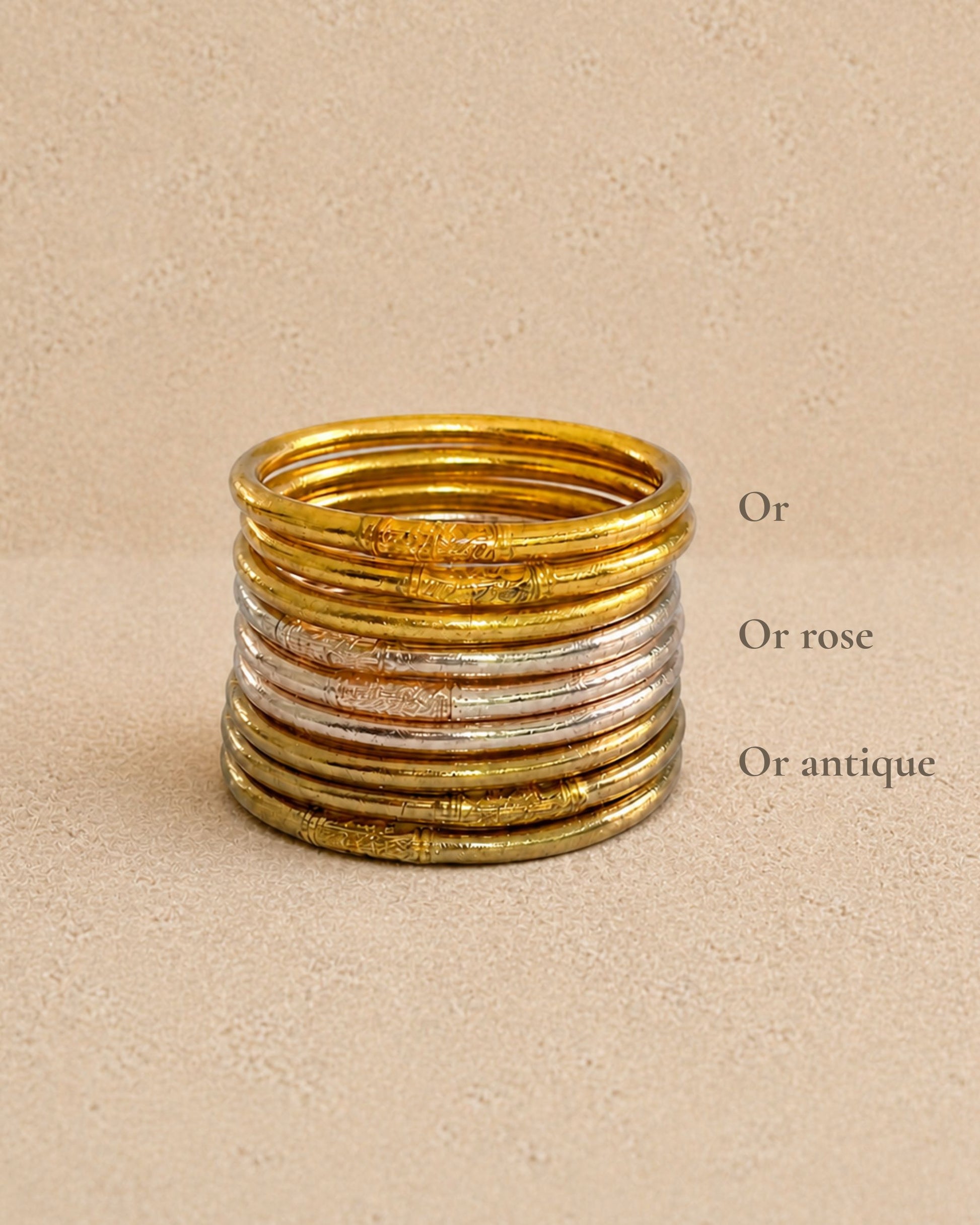 Comparatif des couleurs de joncs bouddhistes Bâan Kumlaï : or, or rose et or antique