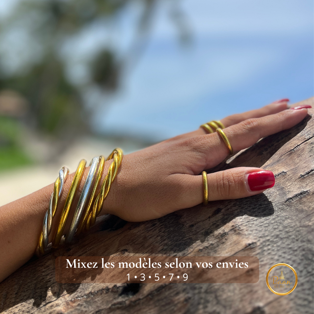 jonc bouddhiste torsadé trois couleurs porté avec différents modèles bracelet kumlai Baan Kumlaï