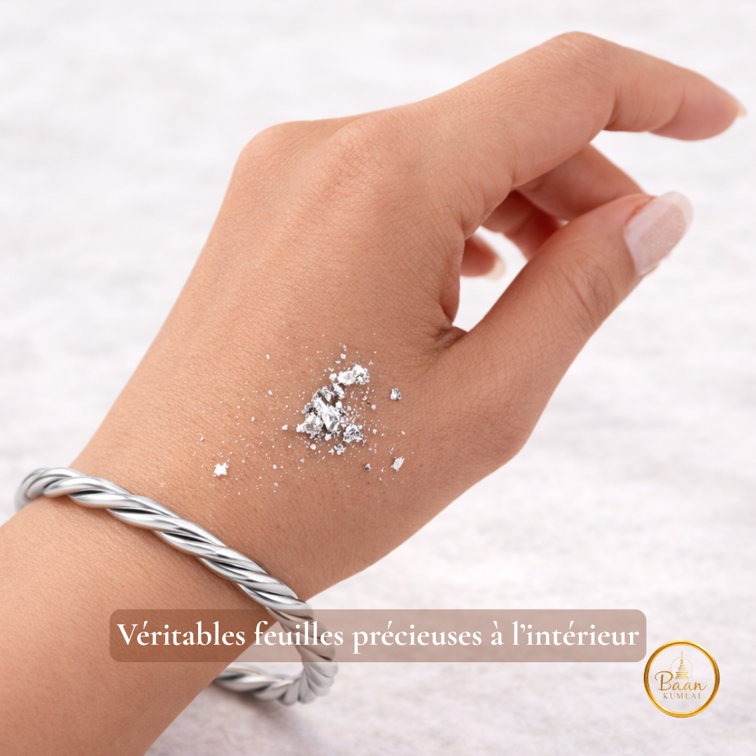 bracelet kumlai argent torsadé rempli de feuilles précieuses jonc bouddhiste Baan Kumlaï