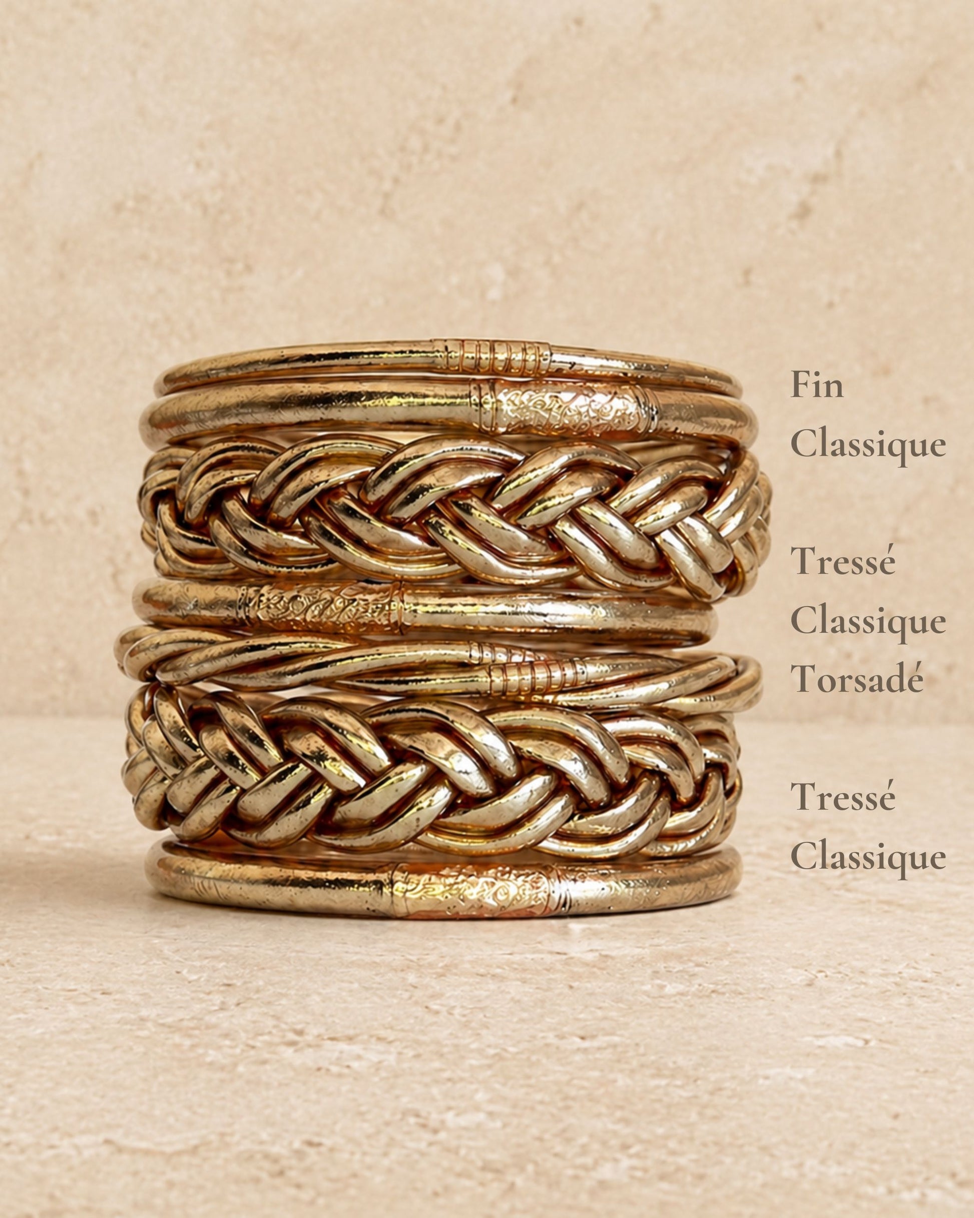 Comparaison des joncs bouddhistes or rose Bâan Kumlaï : modèles bracelet fin, classique, tressé et torsadé