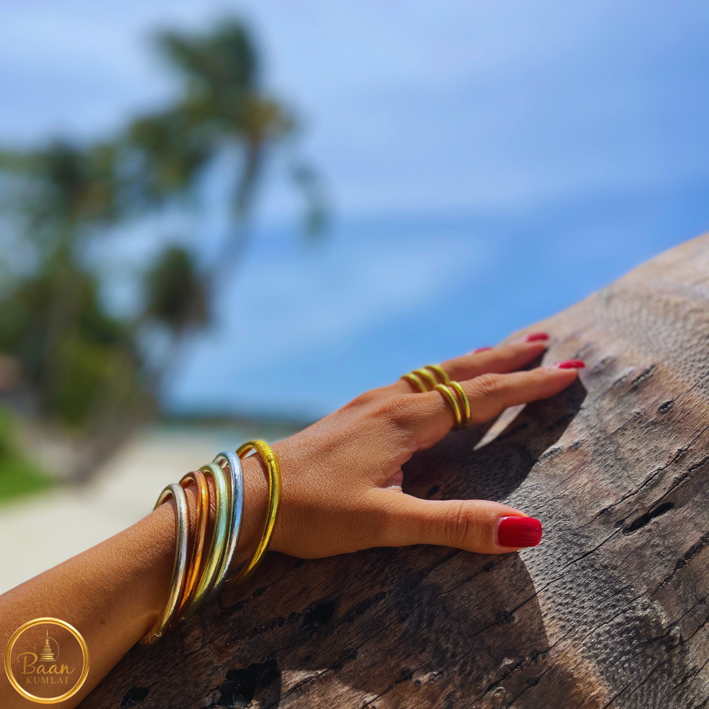 Les couleurs des vrais bracelets bouddhistes - Baan Kumlaï jonc authentique