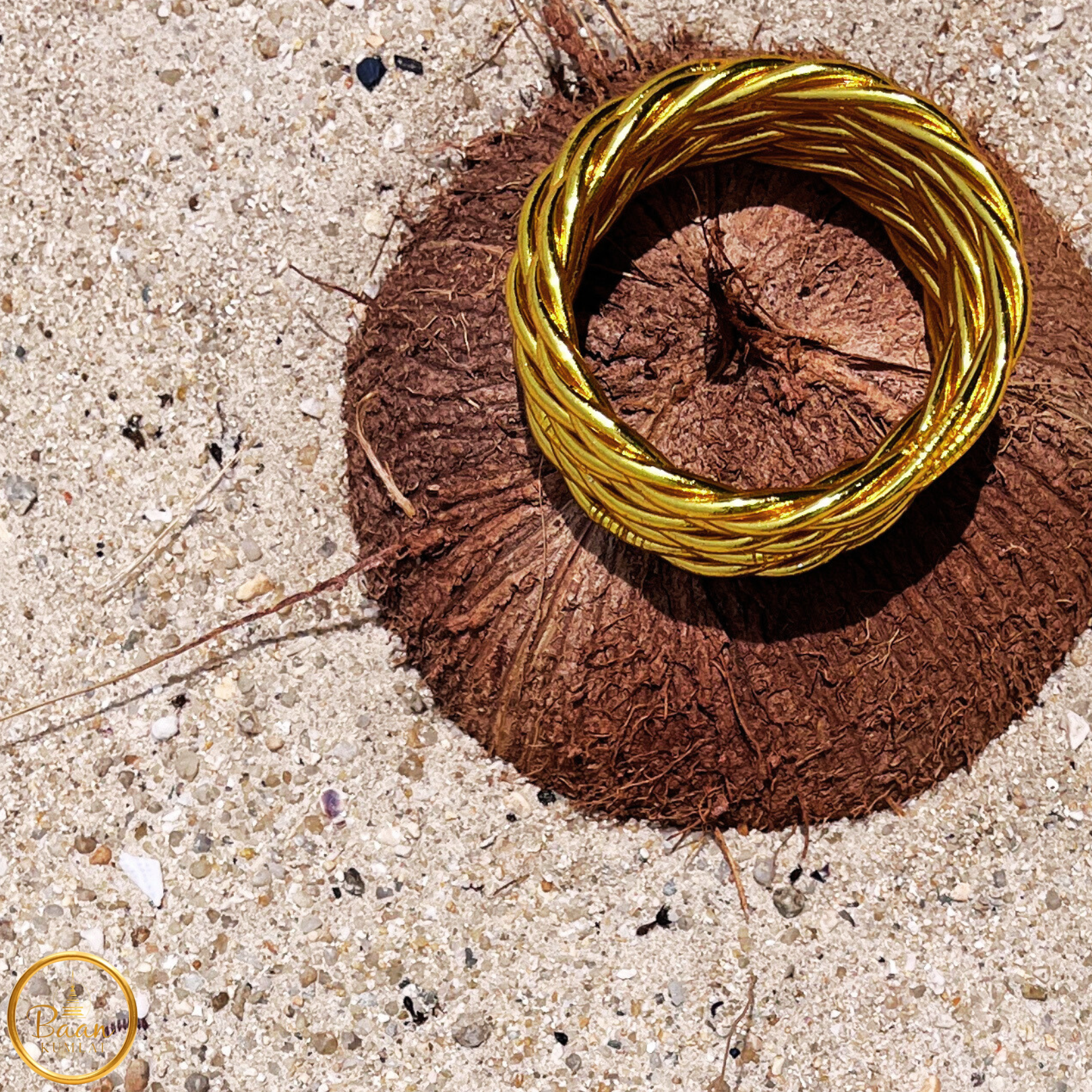 Bracelets joncs bouddhistes torsadés avec feuilles d'or - Bâan Kumlaï authentique venu de Thaïlande