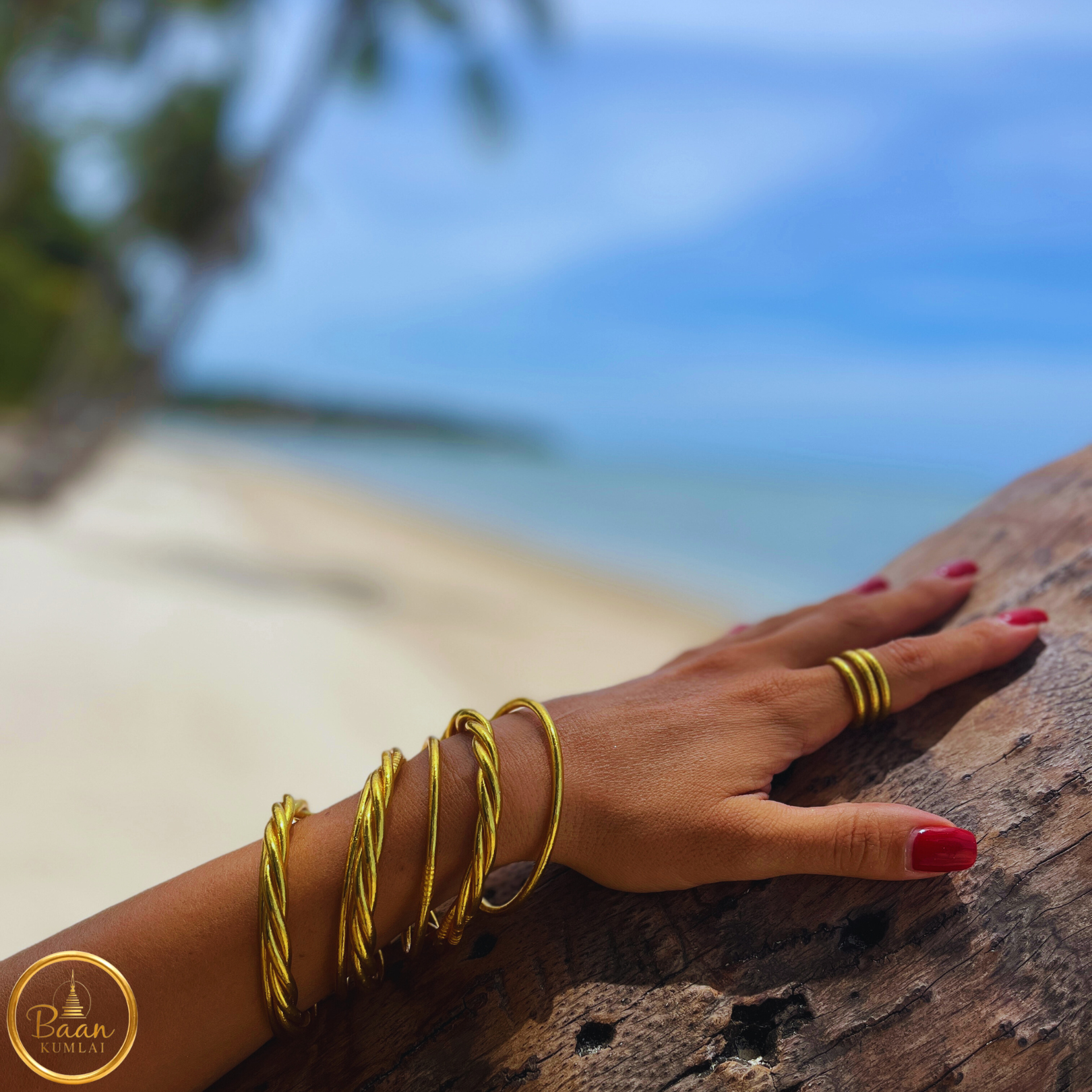 Associez bagues, bracelets torsadés et joncs bouddhistes - Bâan Kumlaï authentique, venu de Thailande