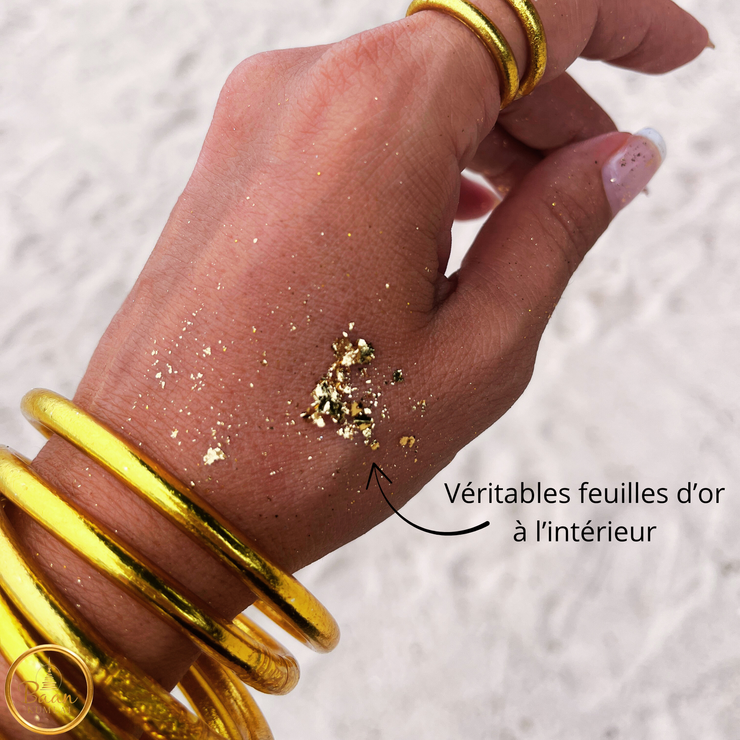Un vrai jonc bouddhiste renferme de véritables feuilles d'or - Voici comment le reconnaitre